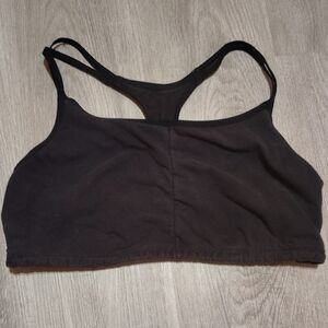 🚚6/$15 MOVE SALE🌀Black Razor Back Lounge Sports Bra Sz44